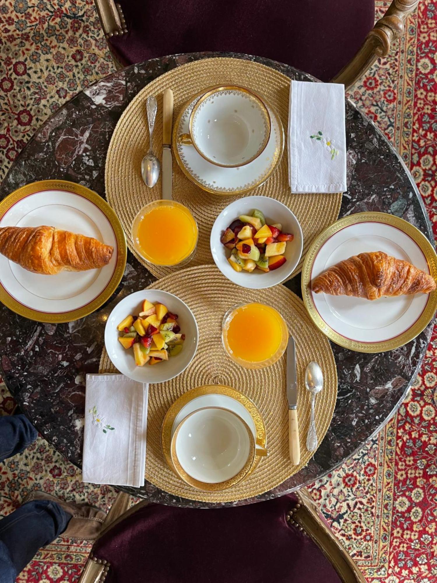Bed and Breakfast Castel Saint-Léonard Falaise  Esterno foto