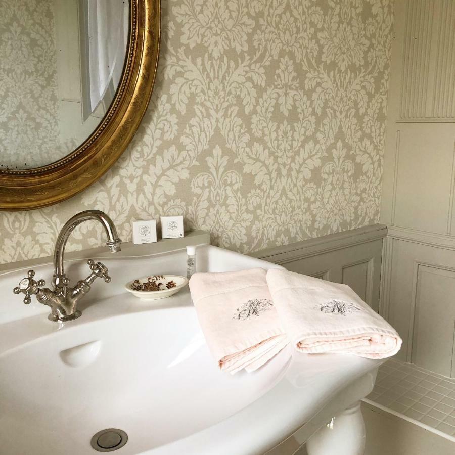 Bed and Breakfast Castel Saint-Léonard Falaise  Esterno foto